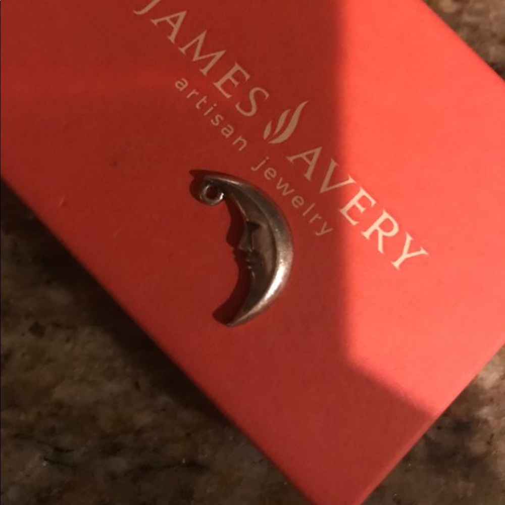 James avery retired moon charm